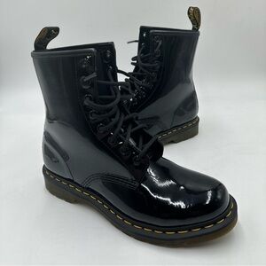 Dr Martens 11821 Womens 10 Black Patent Leather Combat Boots